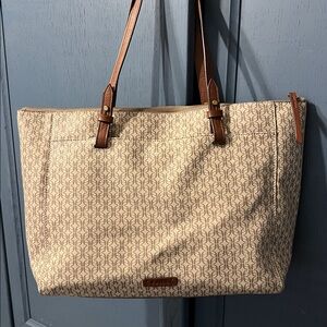 Fossil Women's Beige Plaid Shoulder Bag